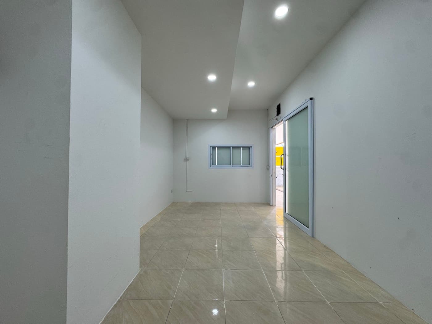 Empty private storage room in Chaweng